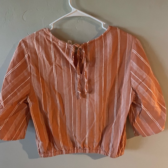 Women’s top from Roxy. - Picture 2 of 2